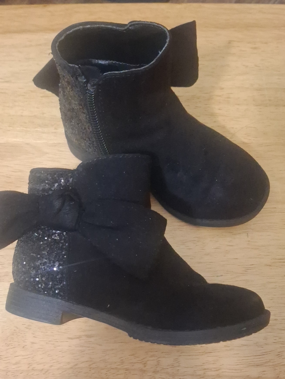 Kenneth Cole New York Black Kids Bow Accent Ankle Boots